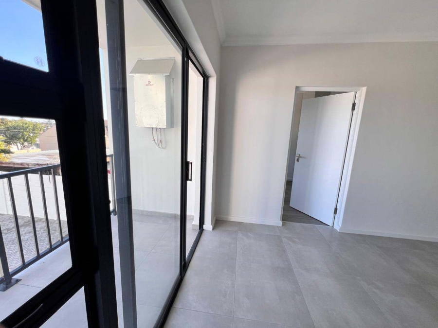 2 Bedroom Property for Sale in Table View Western Cape
